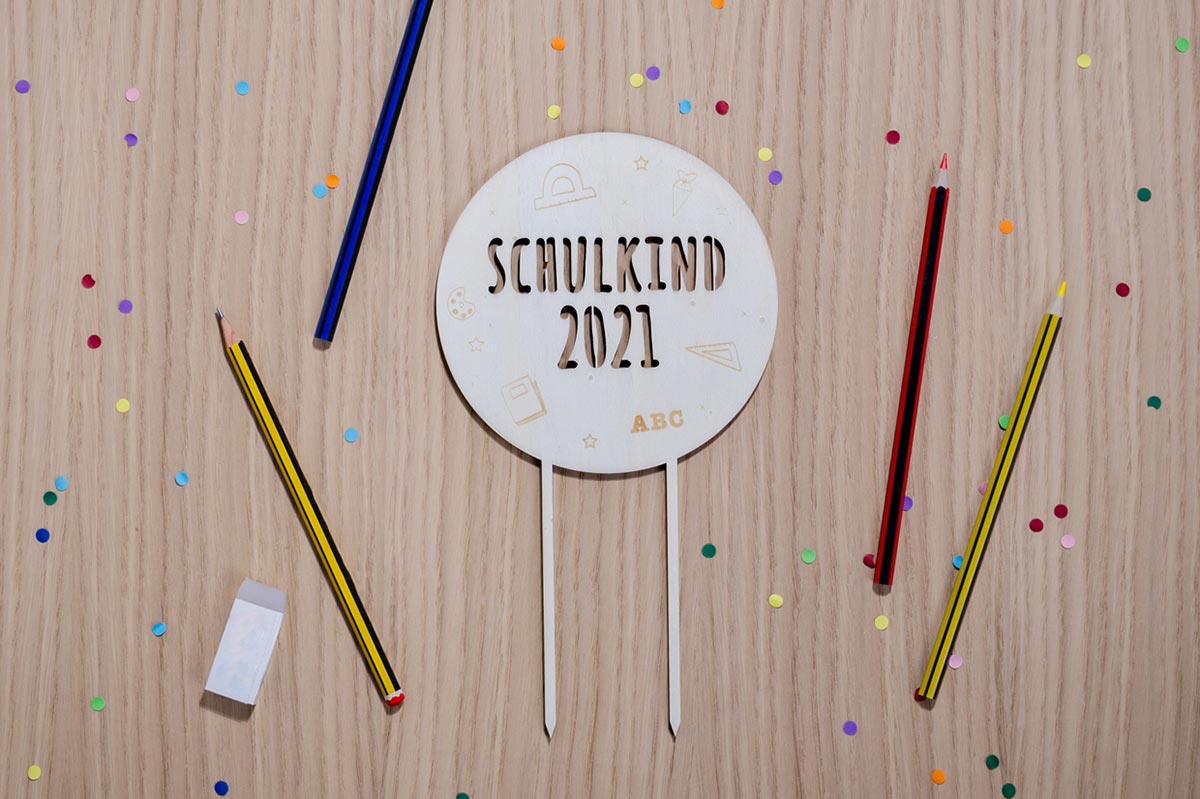 Cake Topper zur Einschulung mit Jahreszahl