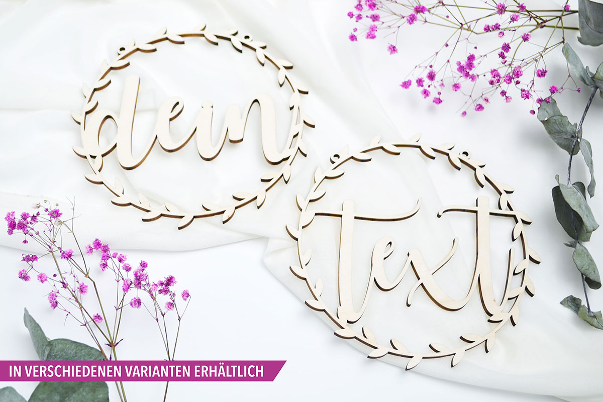 personalisierte Stuhlanhänger zur Hochzeit aus Holz
