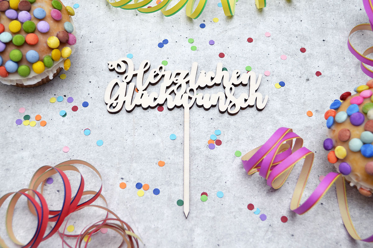 Cake-Topper zum Geburtstag