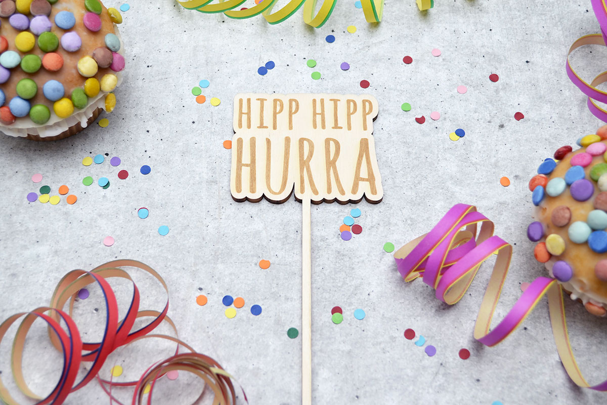Cake-Topper zum Geburtstag