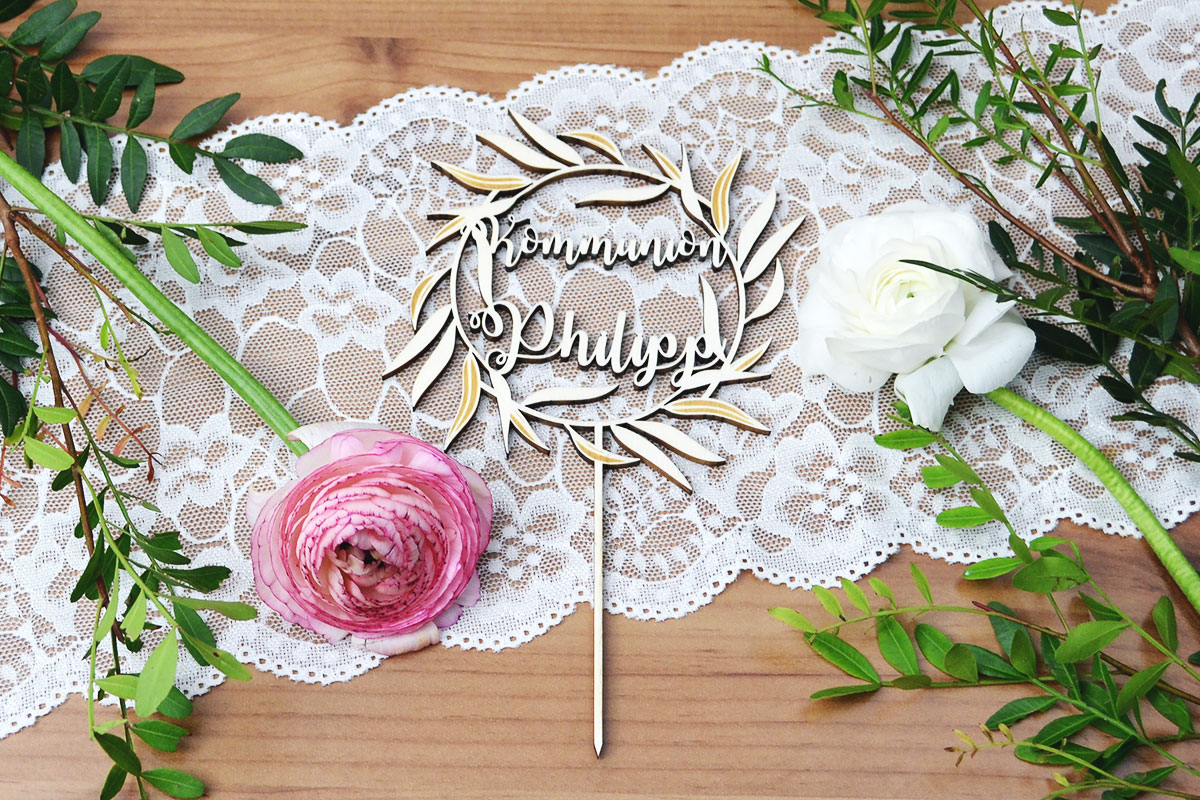 Personalisierter Cake-Topper zur Kommunion